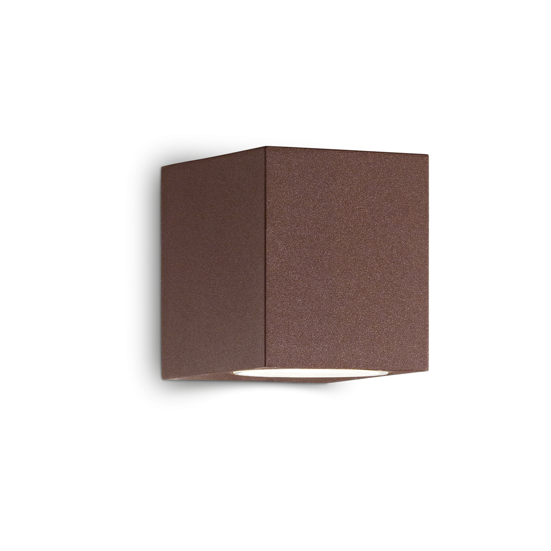 Aplica de perete cafenie in forma de cub IP44 Up