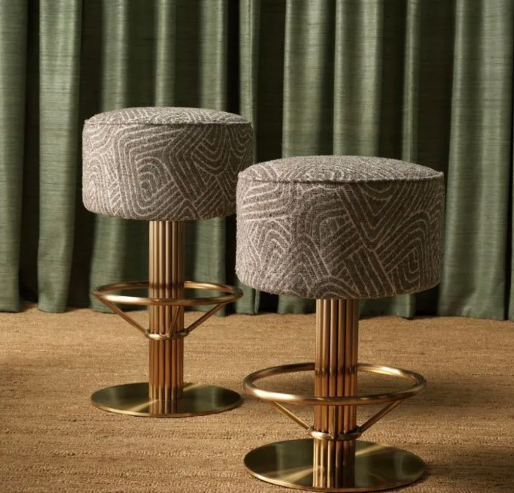 Scaun de bar glamour cu alama si tesatura  Carleton Eichholtz
