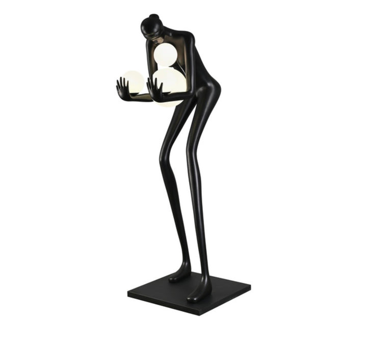 Statueta lampadar  cu o siluetă feminica  ce poartă globuri de sticlă Woman 2