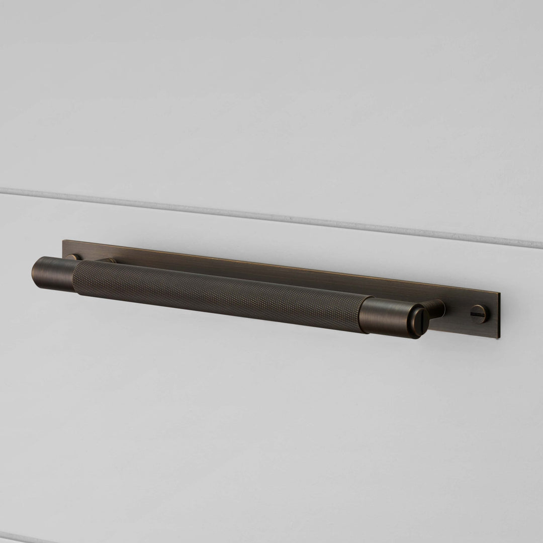 Maner pentru mobilier cu backplate Cross Buster + Punch