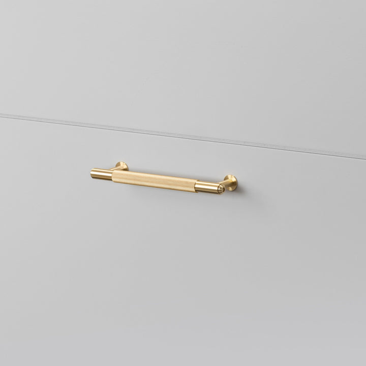 Maner pentru mobilier Linear Buster + Punch