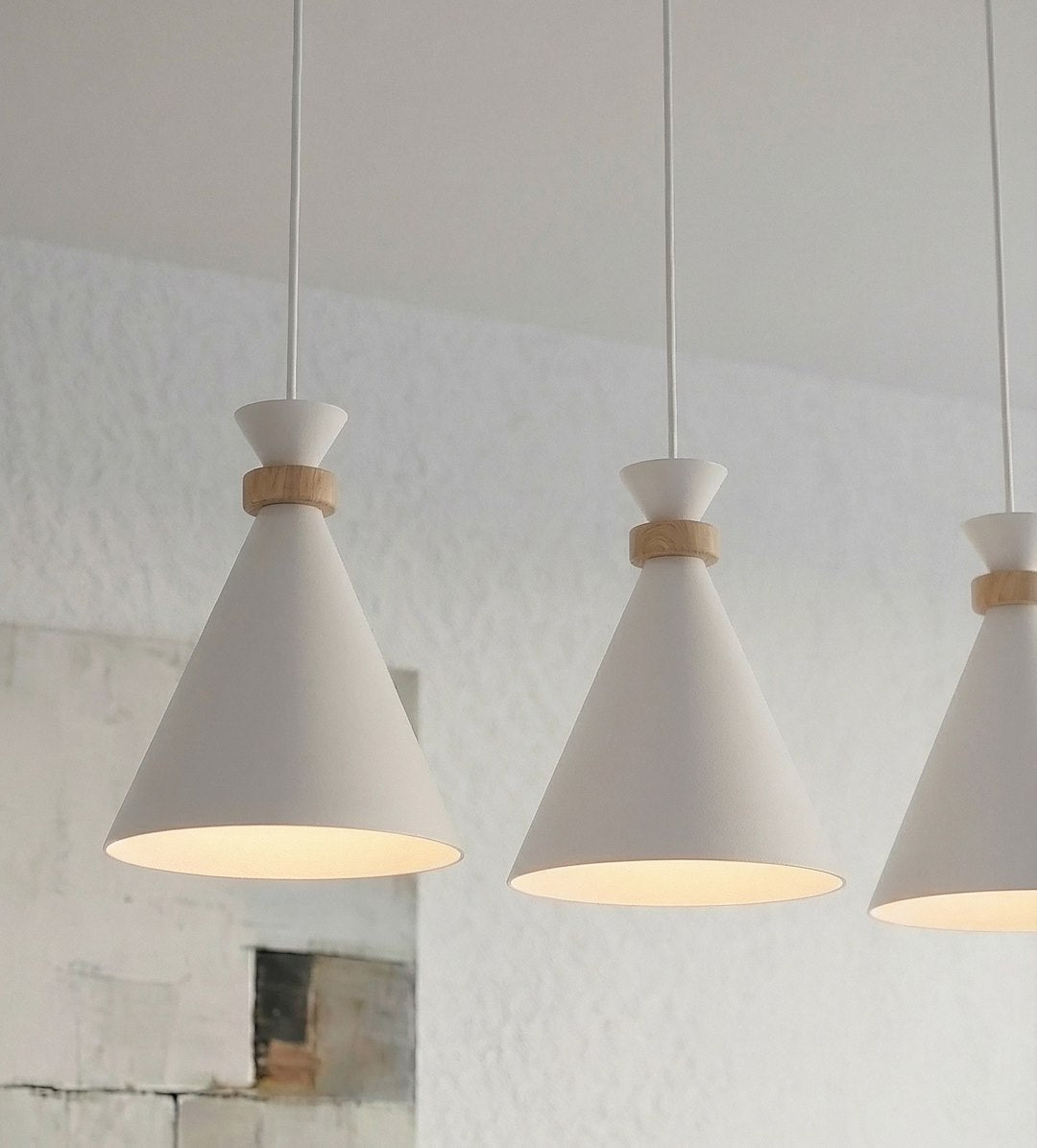 Lustra suspendata ZERO 3 alb