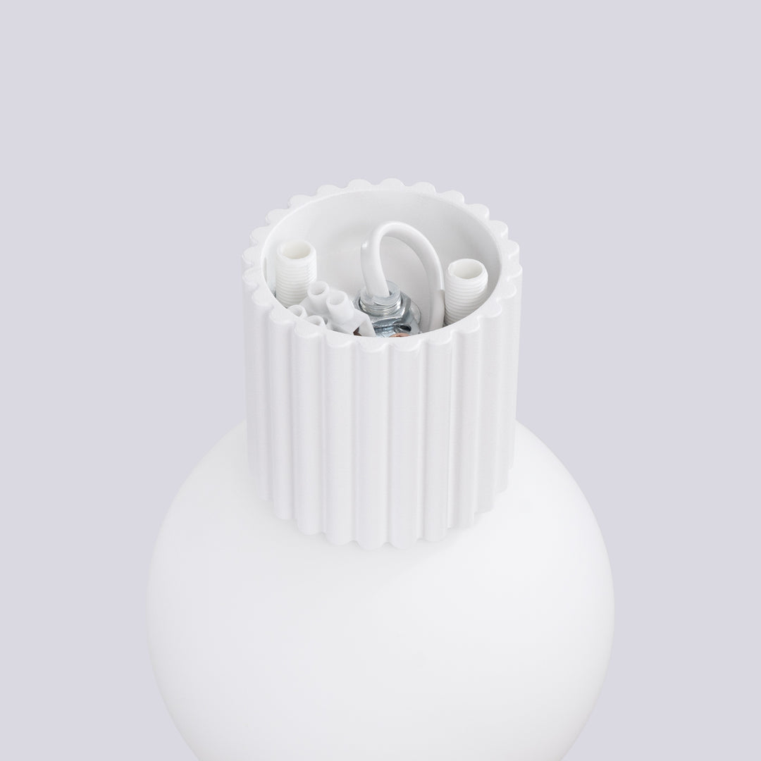 Aplica de perete HALO alba IP44