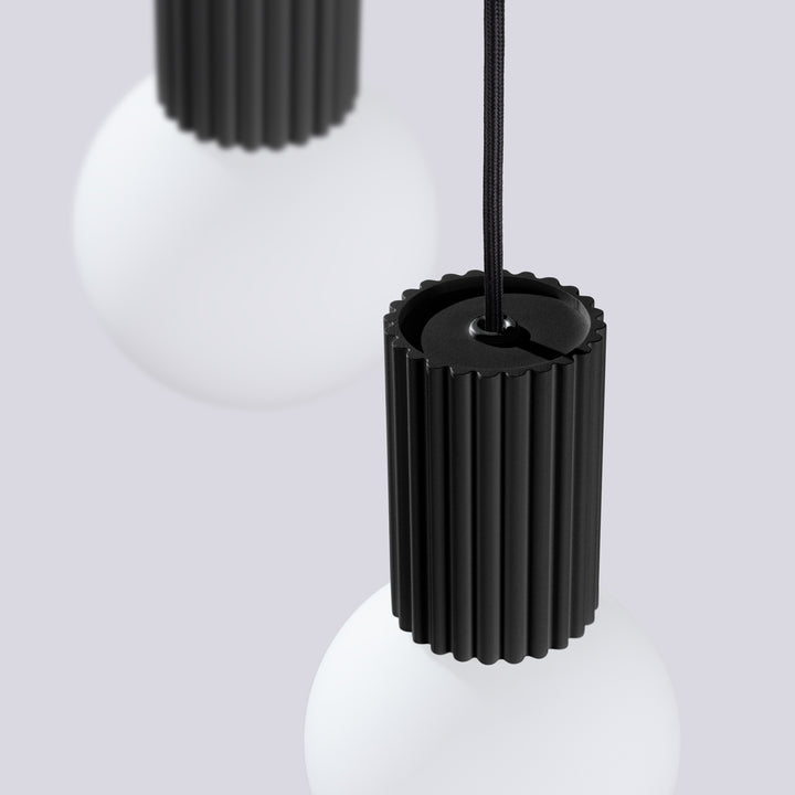 Lustra suspendata HALO 3P negru