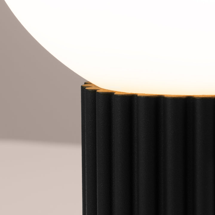 Lampa de masa HALO negru