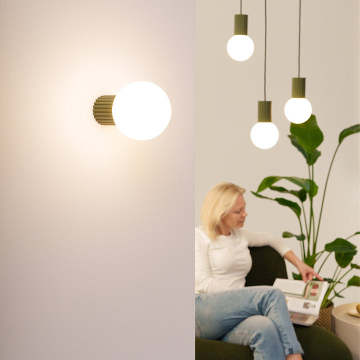 Aplica de perete HALO verde masline IP44