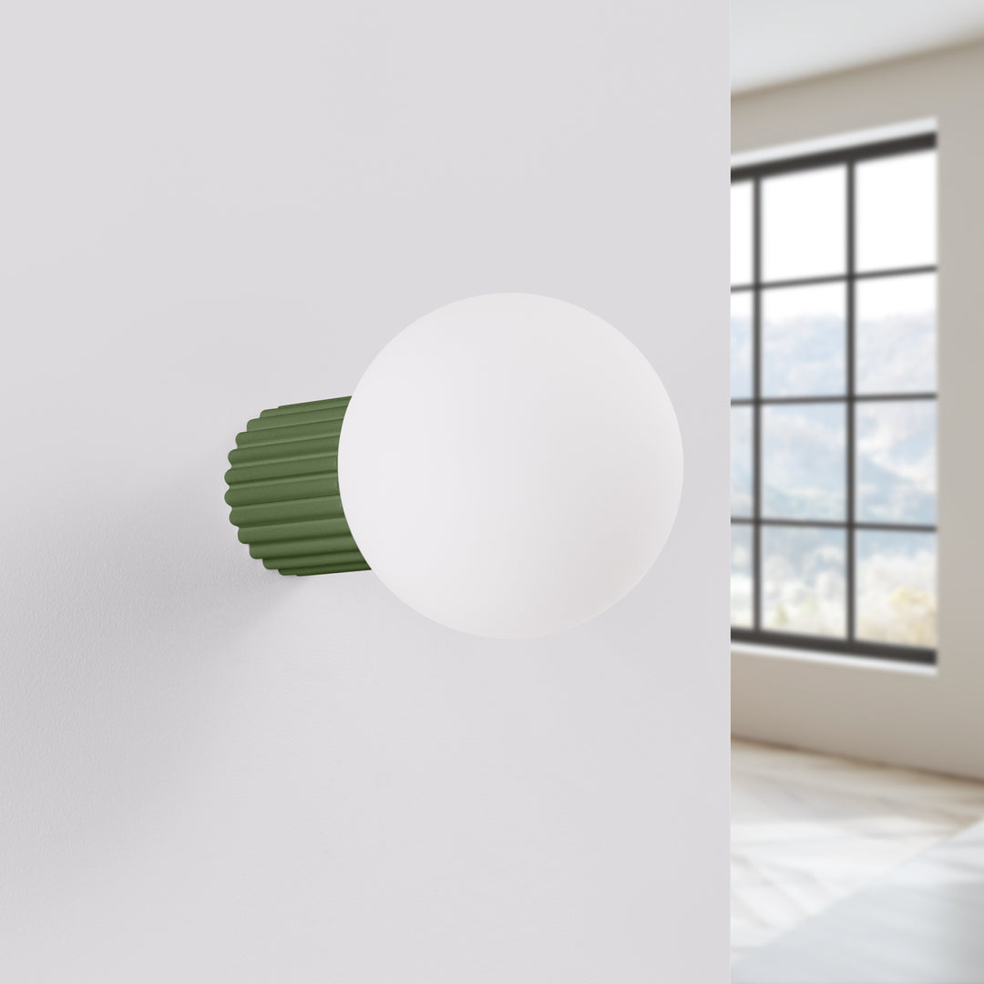 Aplica de perete HALO verde masline IP44