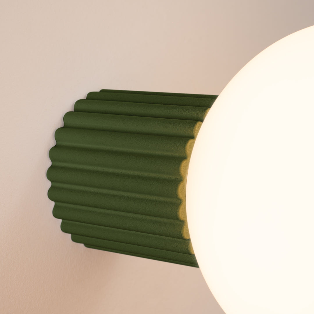 Aplica de perete HALO verde masline IP44