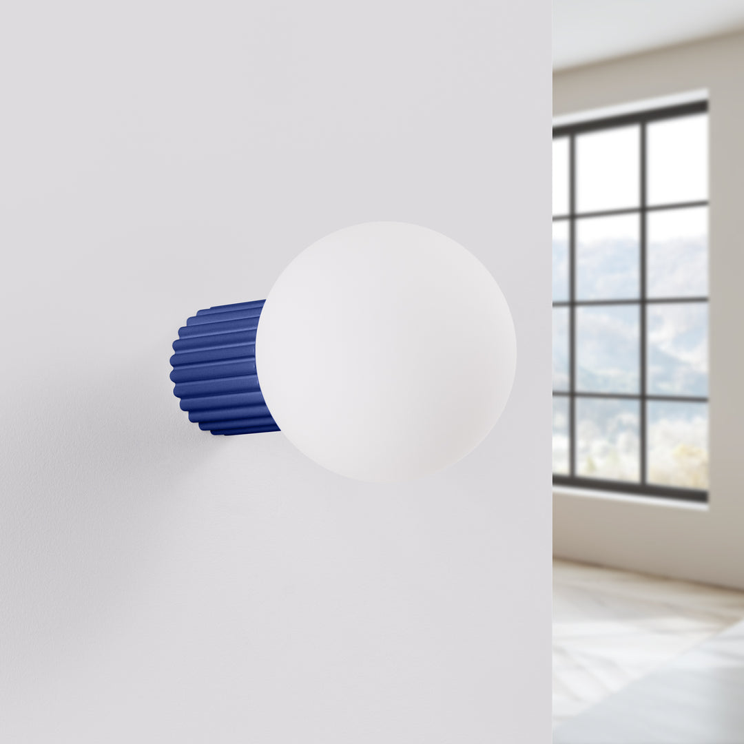 Aplica de perete HALO ultramarin IP44