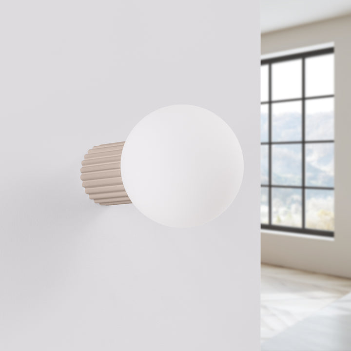 Aplica de perete HALO taupe IP44