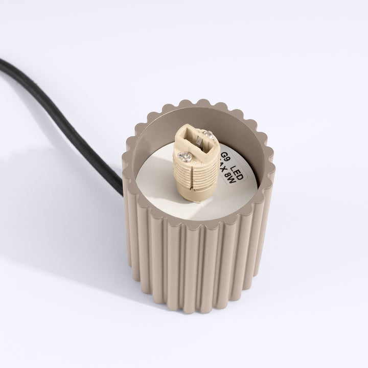 Lampa de masa HALO taupe