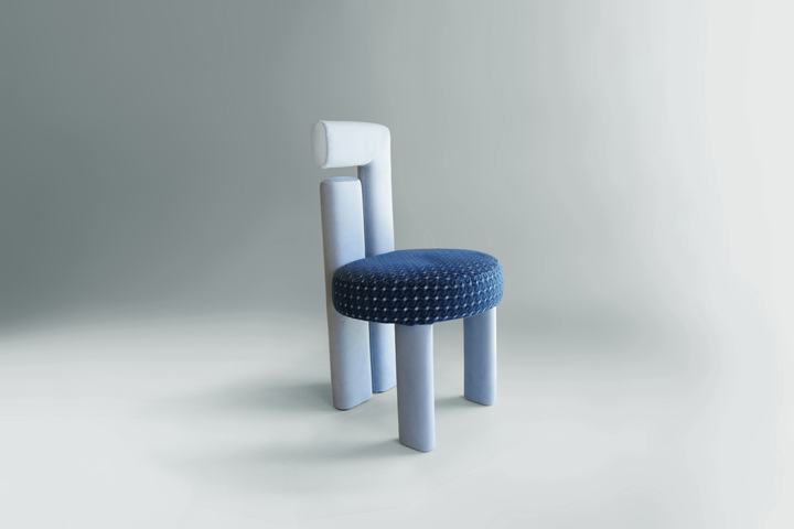 Scaun 1994 by Dovain