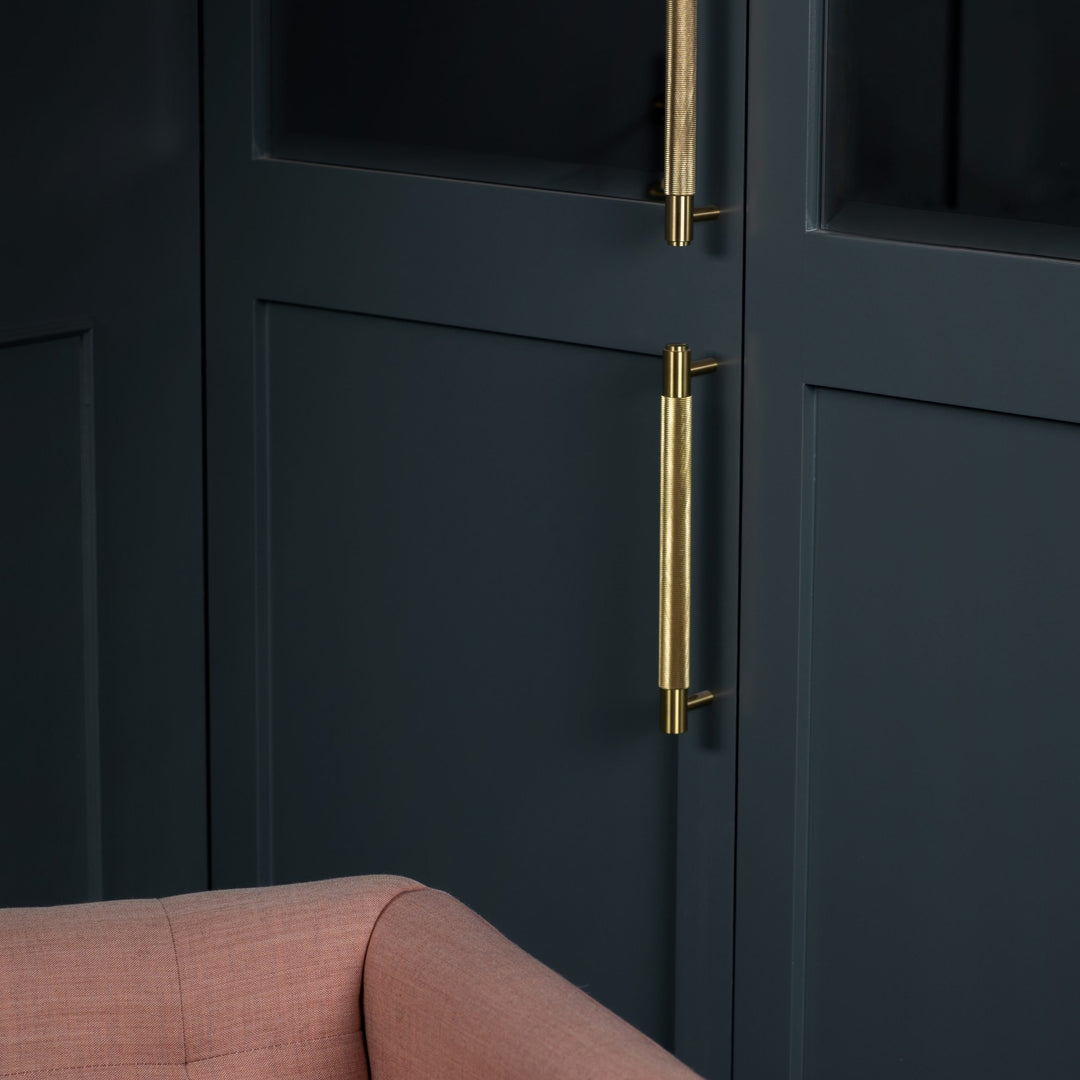 Maner pentru mobilier Cross Buster + Punch