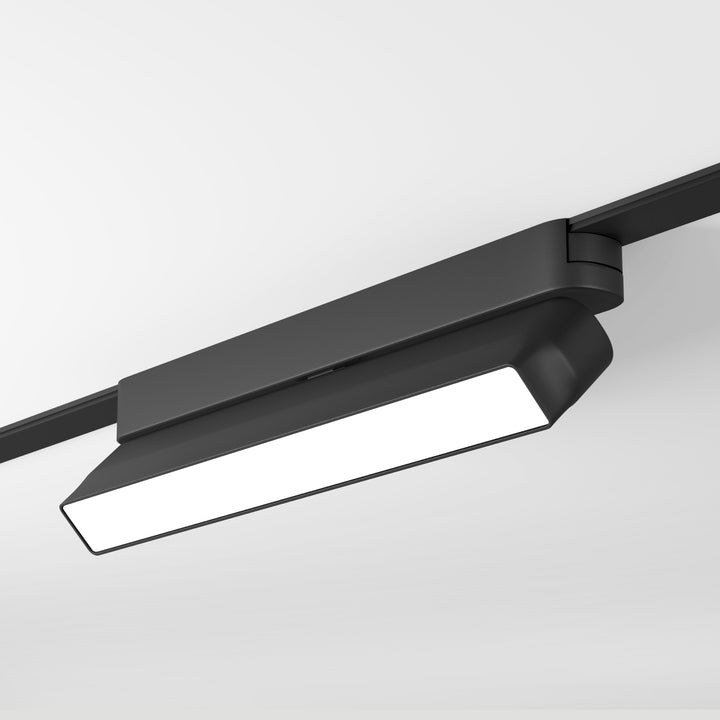 AIR LINEAR - serie de corpuri de iluminat magnetice pe șină pentru iluminat general