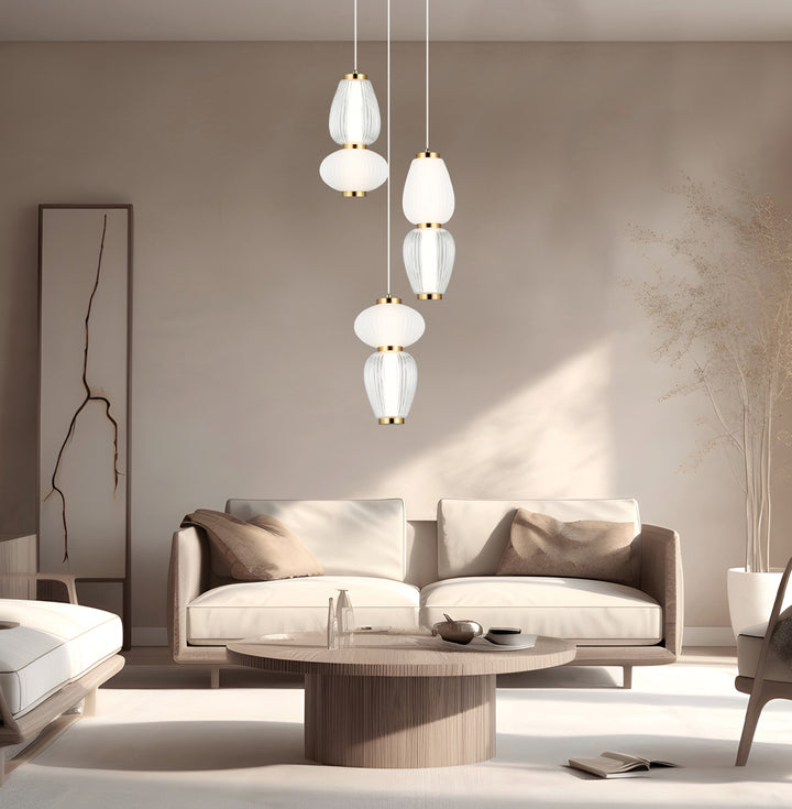 Lustra cu baza rotunda si 3 pendule Shiny