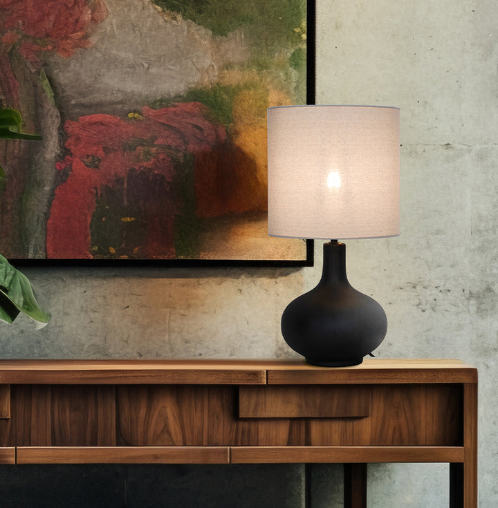 Lampa de masa neagra din ceramica Nerina