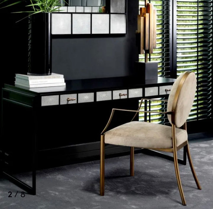 Scaun dining elegant catifea bej si alama Arm Eichholtz