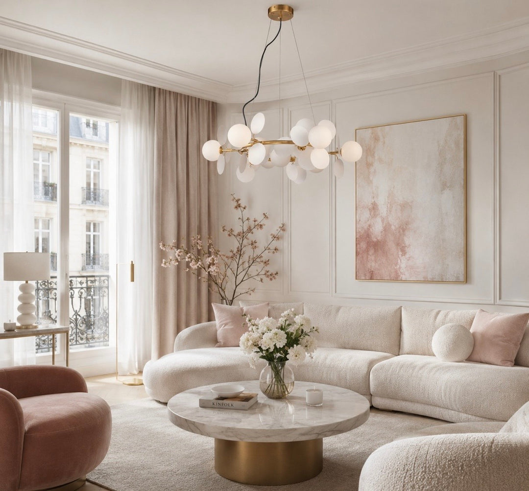 Lustra aurie cu petale albe Chic-9 75cm