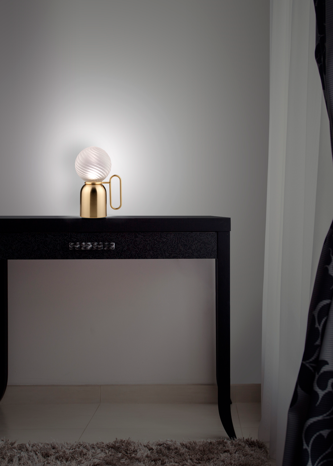 Lampa de masa Atlas by Twenty Brand Design
