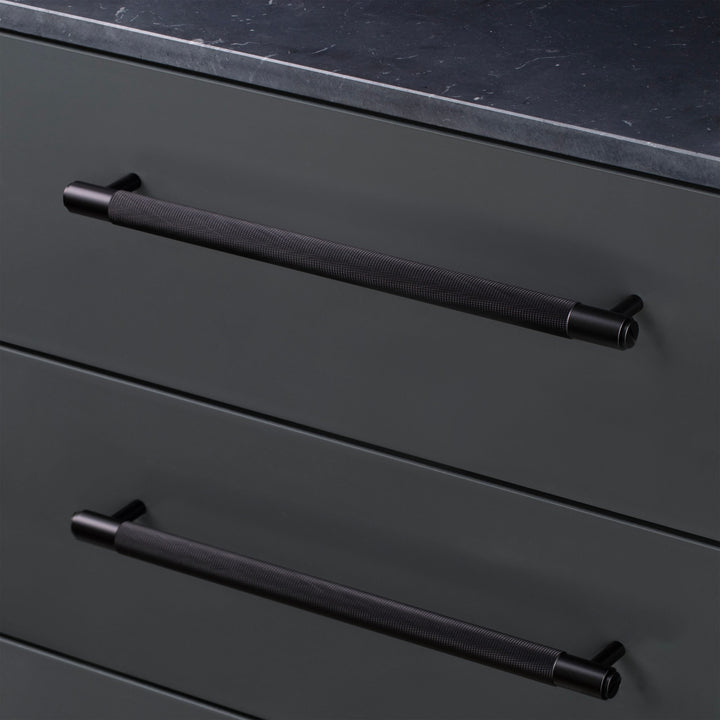 Maner pentru mobilier Cross Buster + Punch