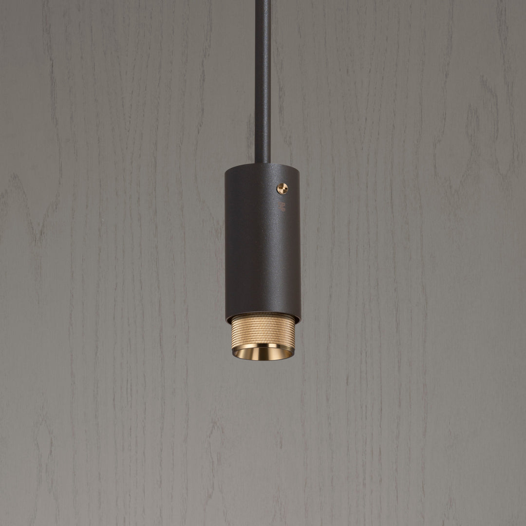 Pendul Exhaust Cross Grafit by Buster + Punch