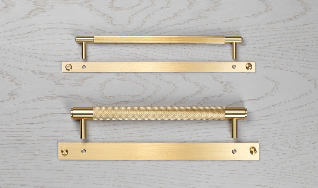 Maner pentru mobilier cu backplate Cross Buster + Punch