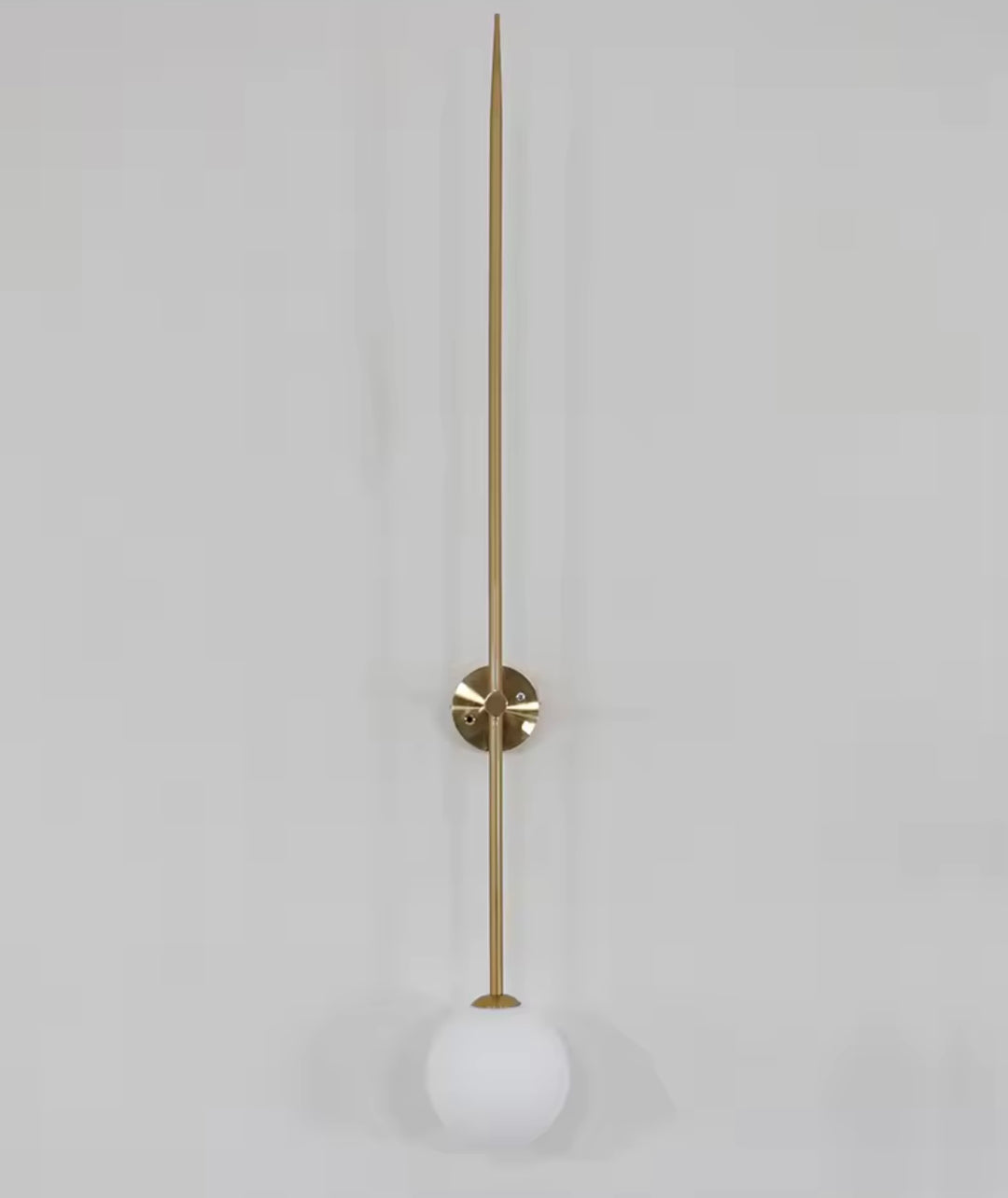 Aplica perete lunga minimalista Pipe
