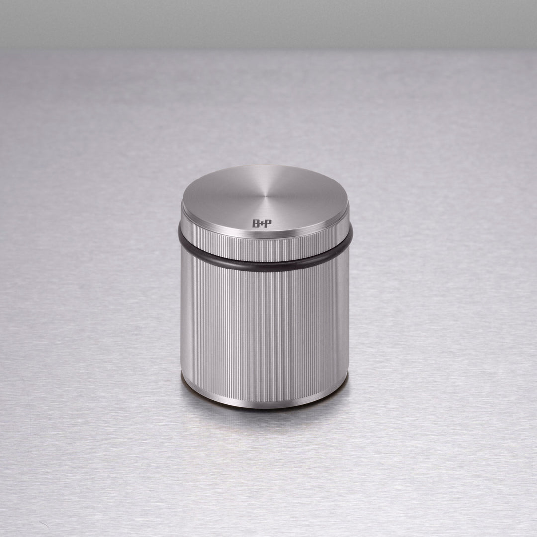 Opritor usa mare pe podea - Buster & Punch