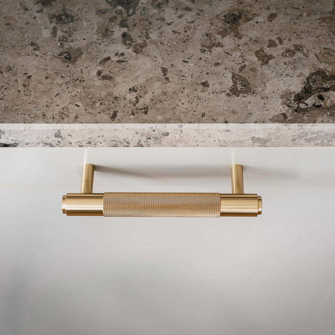 Maner pentru mobilier Cross Buster + Punch