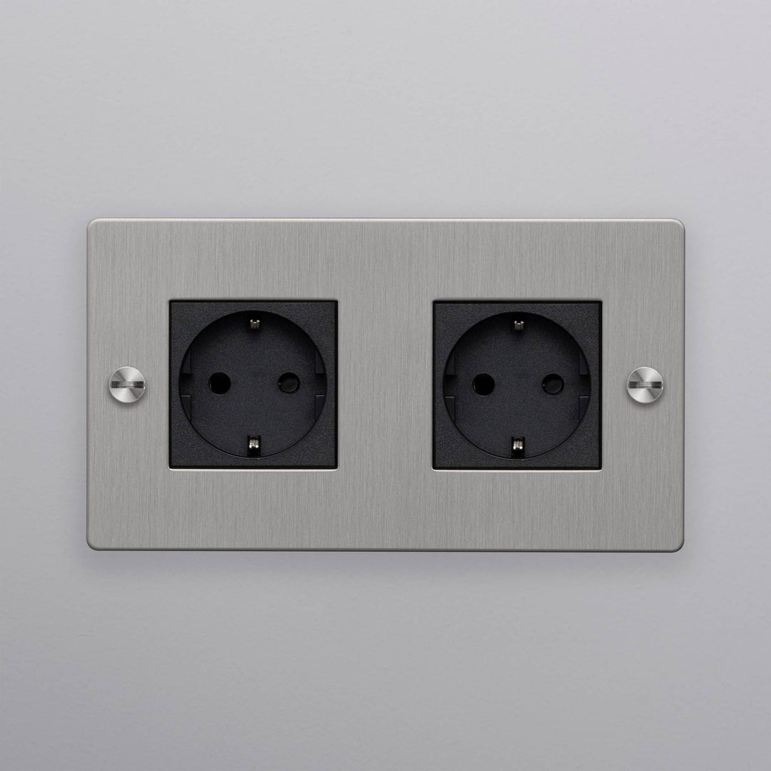 Priza 2G Buster + Punch