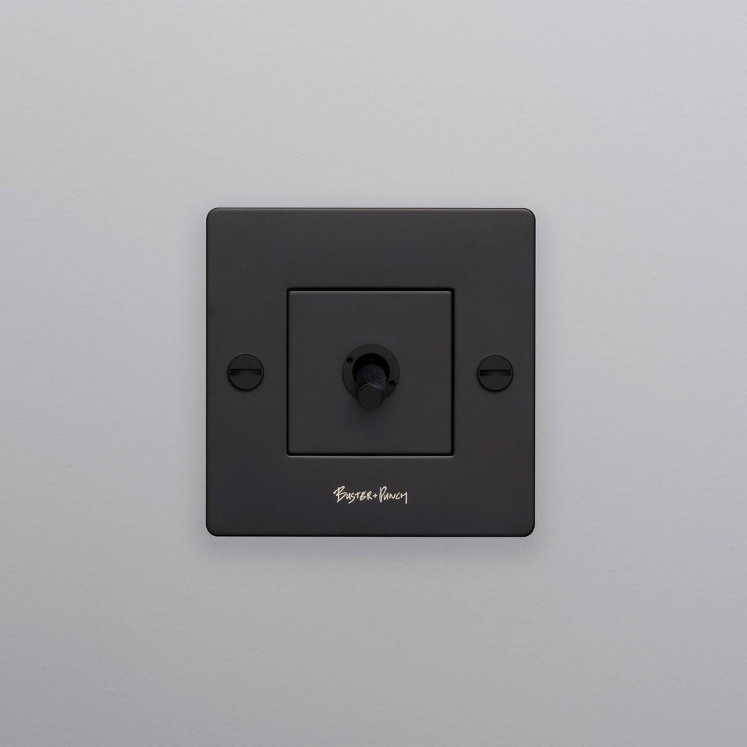 Intrerupator 1G Toggle Cross/ negru Buster + Punch