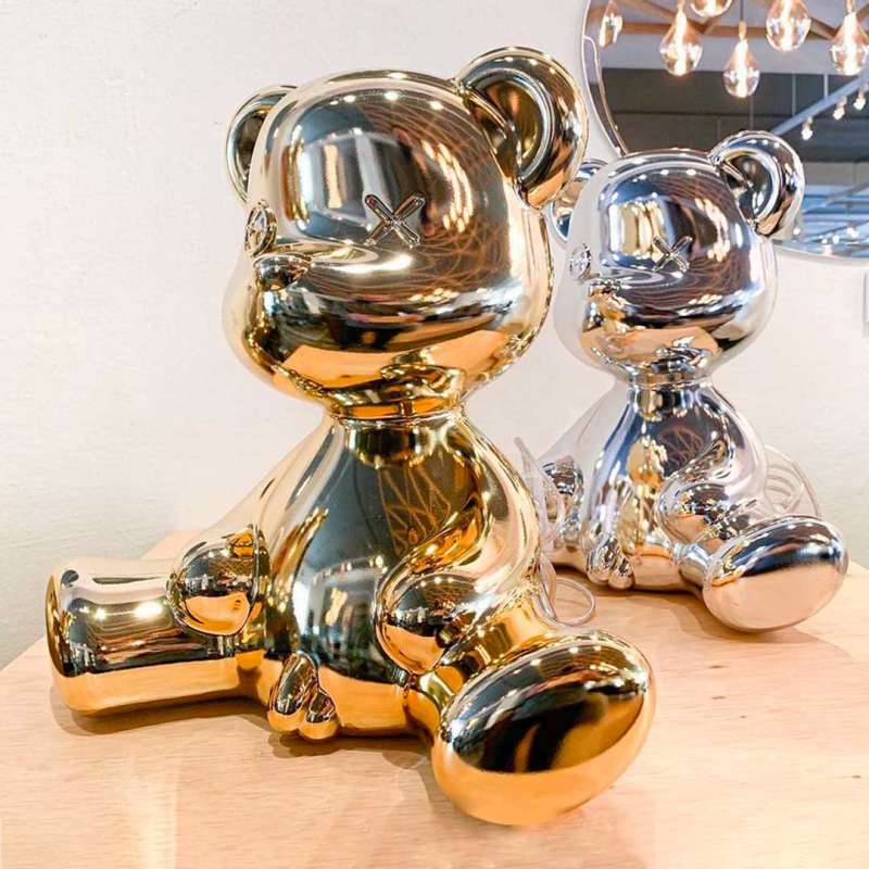 Lampa de masa cu finisaj metalic Teddy Boy Qeeboo