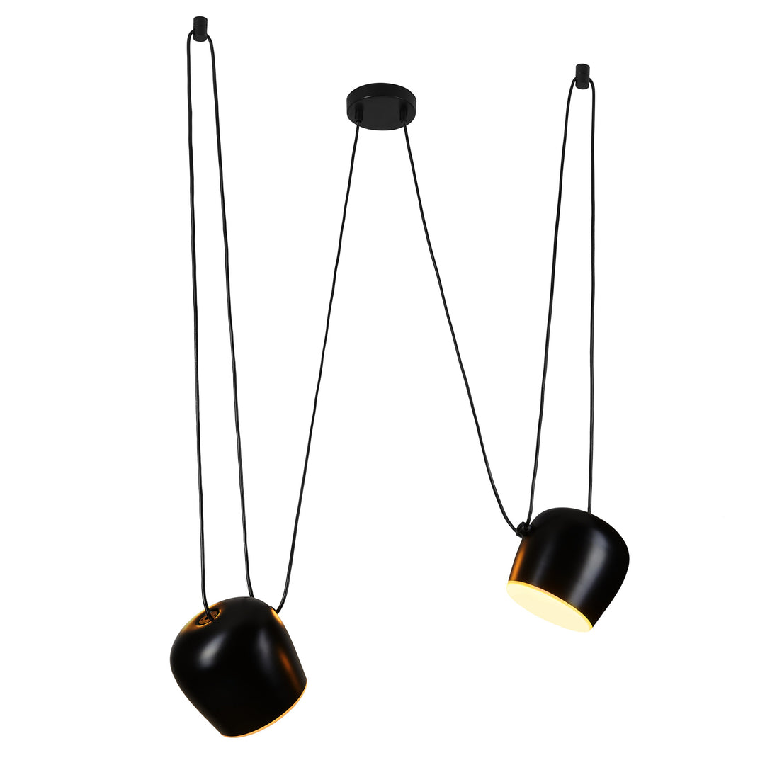 Lustra cu abajur suspendat de culoare neagra Benna by Step into design