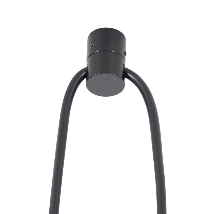 Lustra cu abajur suspendat de culoare neagra Benna by Step into design