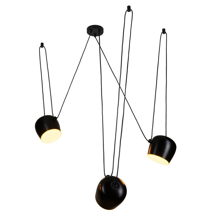 Lustra cu abajur suspendat de culoare neagra Benna by Step into design
