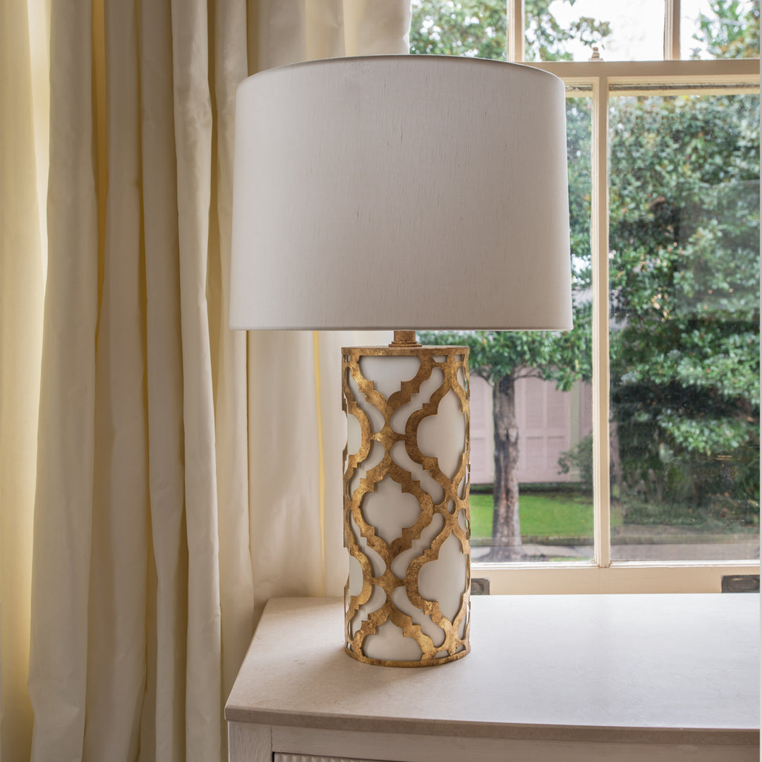 Lampa de masa Arabella 1 lt Distressed auriu, finisaj fildes