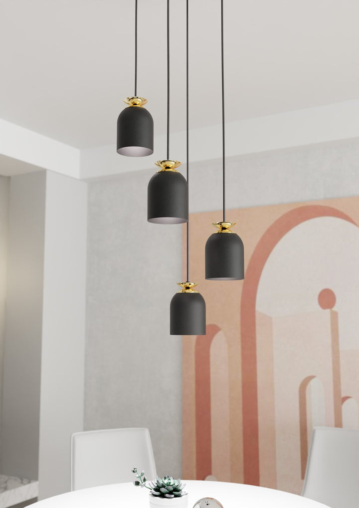 Lustra suspendata TARGET 4 PREM neagra