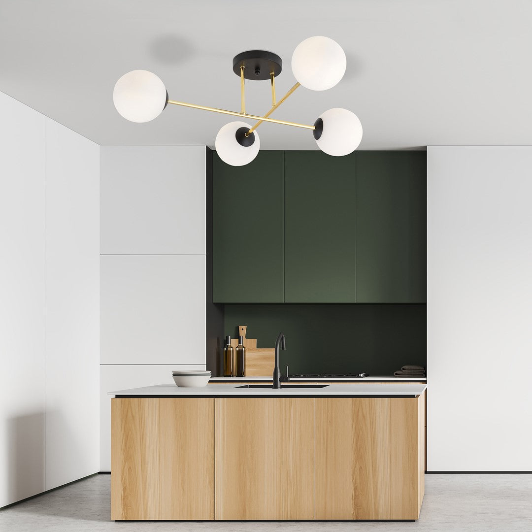 Plafoniera MAGNUM 4 BL cu abajur opal