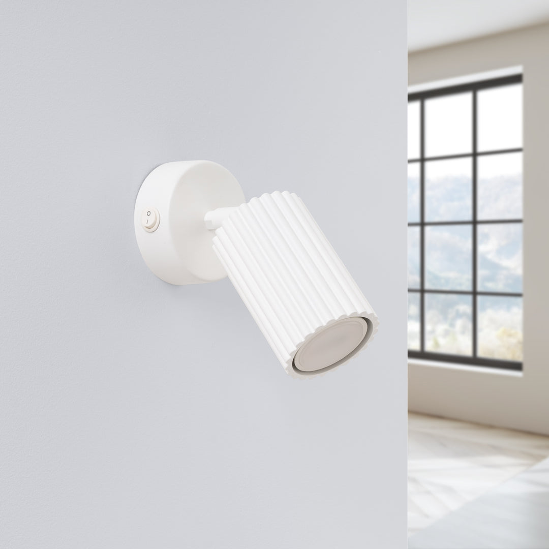 Lampa de perete KARBON alb cu intrerupator