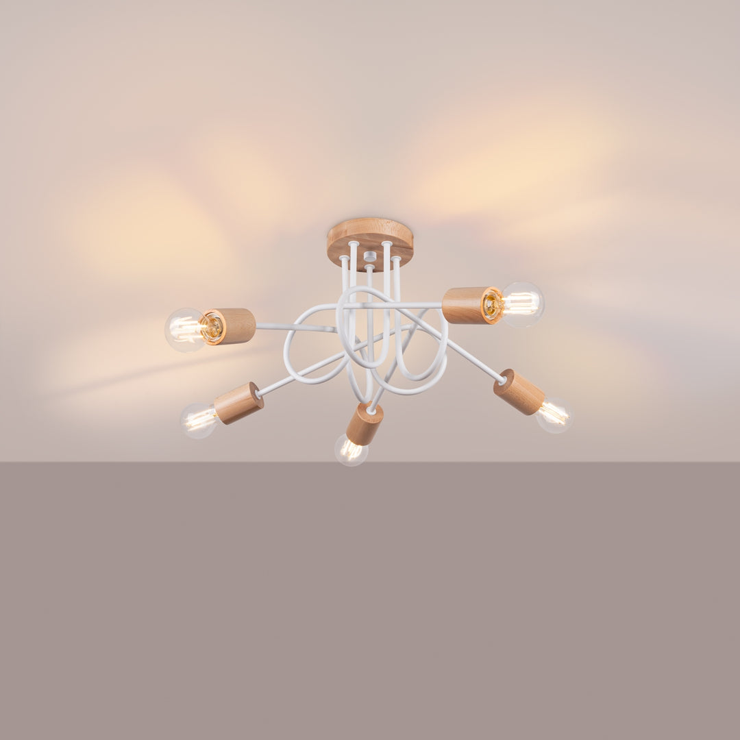Candelabru cu elemente din lemn EMBER 5 alb