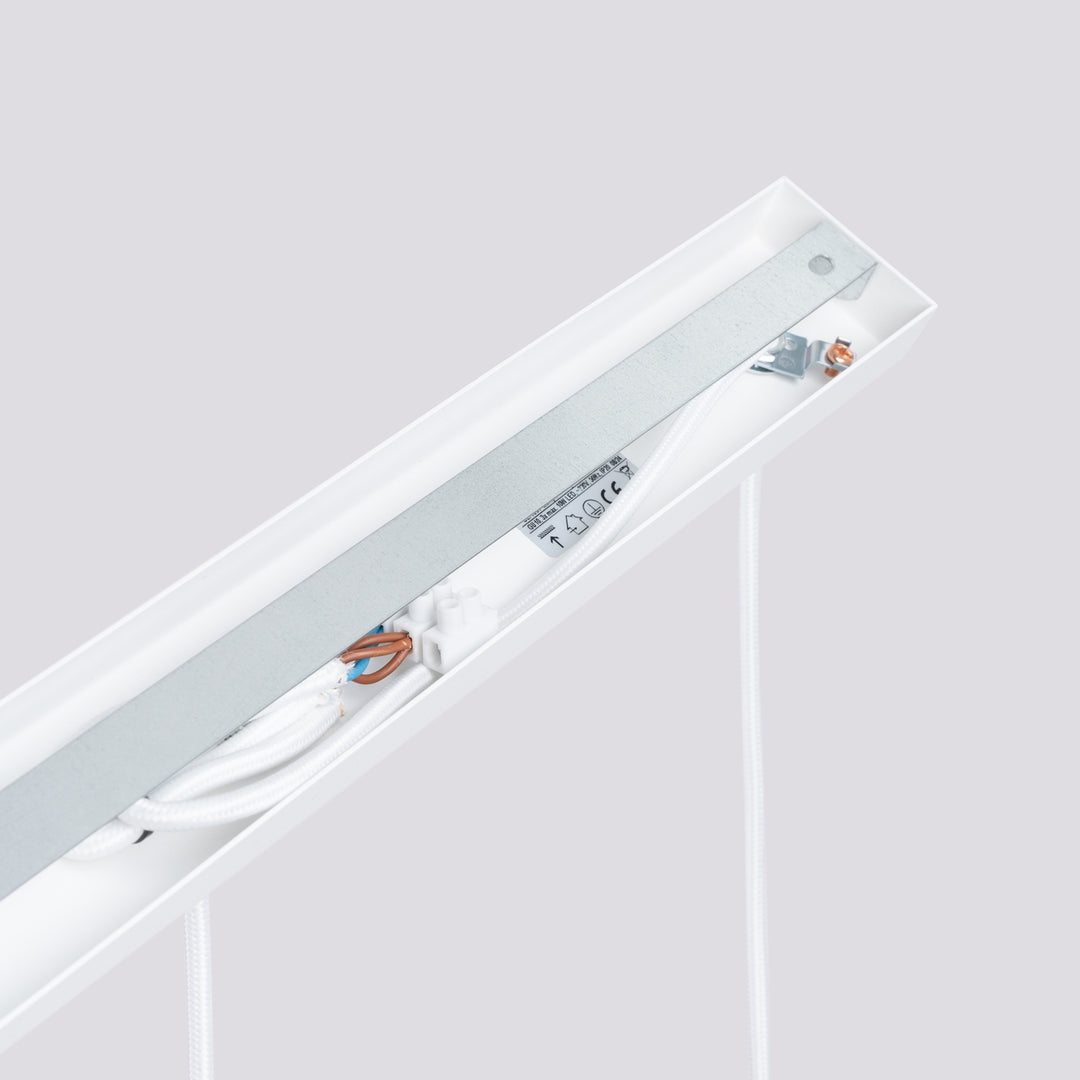 Lampa suspendata KARBON 3L alb