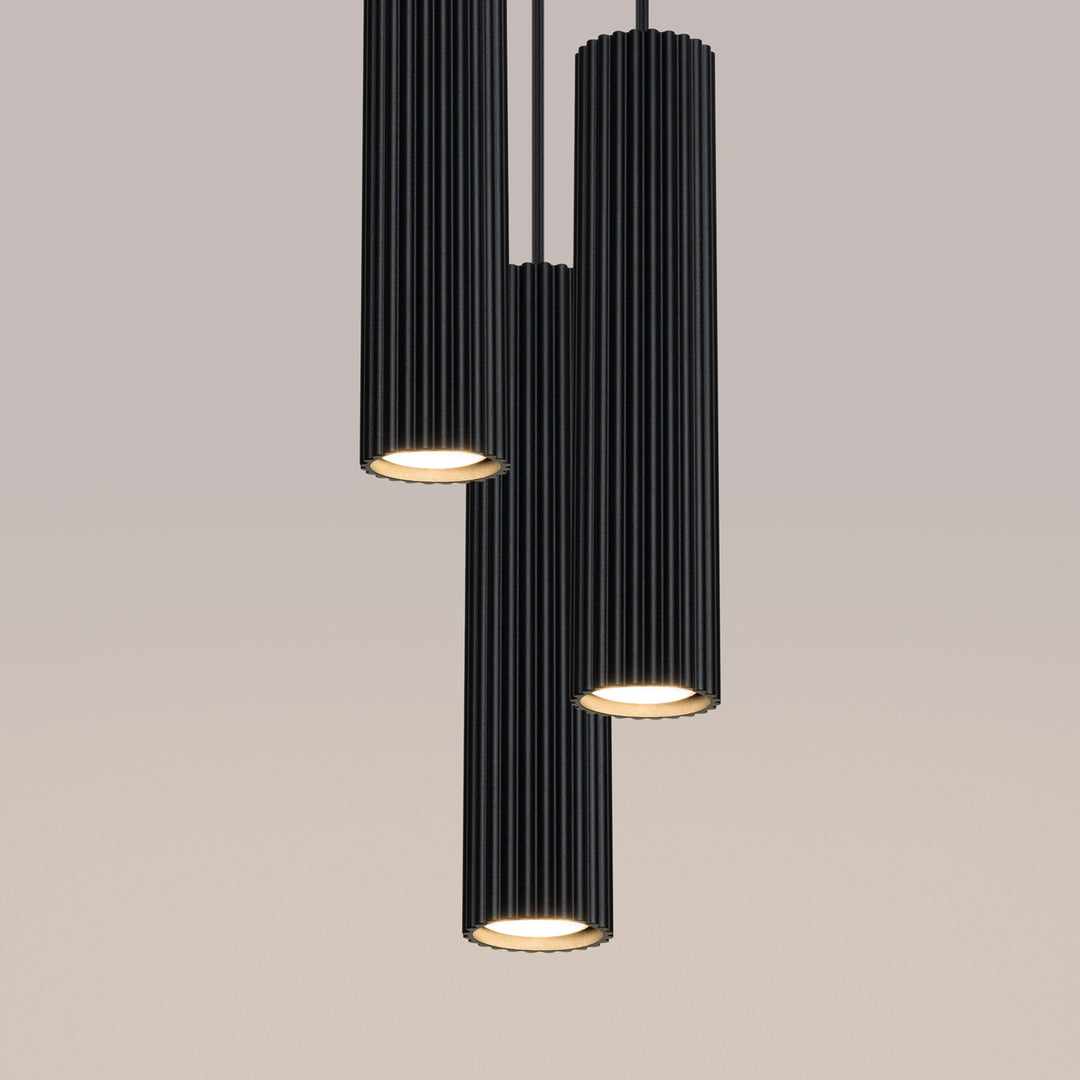 Lampa suspendata KARBON 3P negru