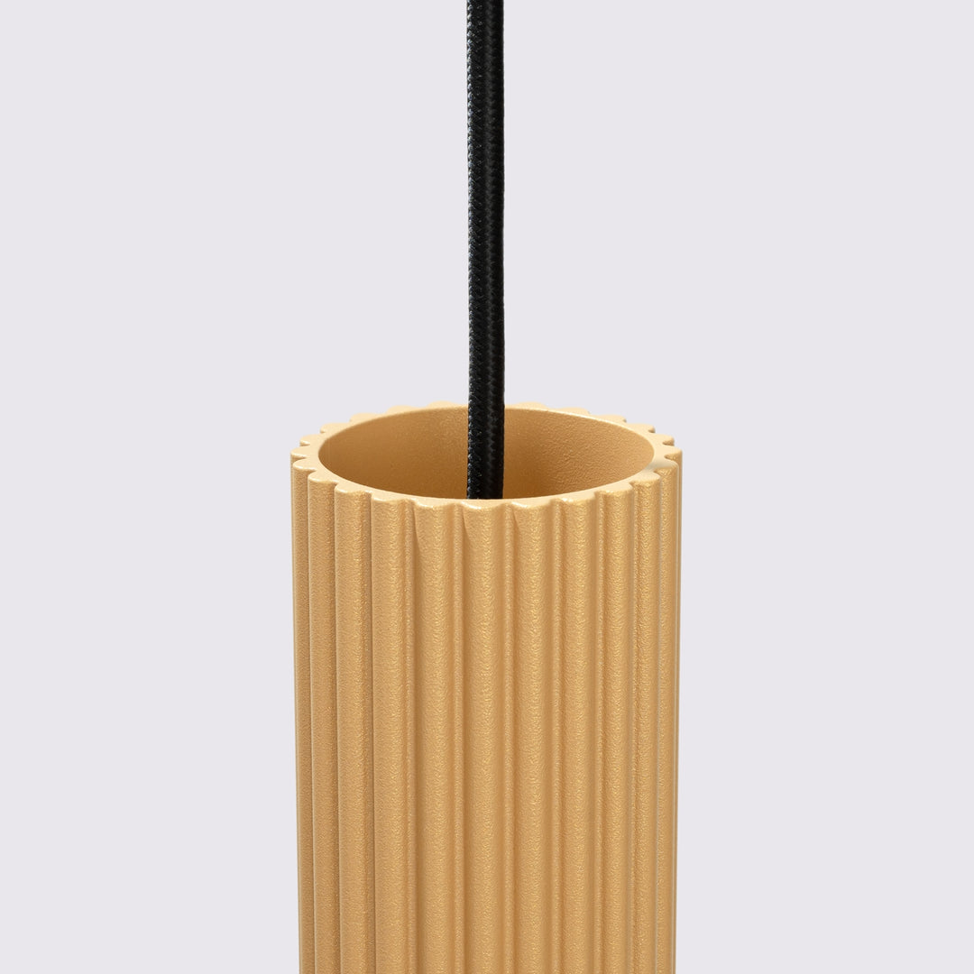 Lampa suspendata KARBON 3P aur