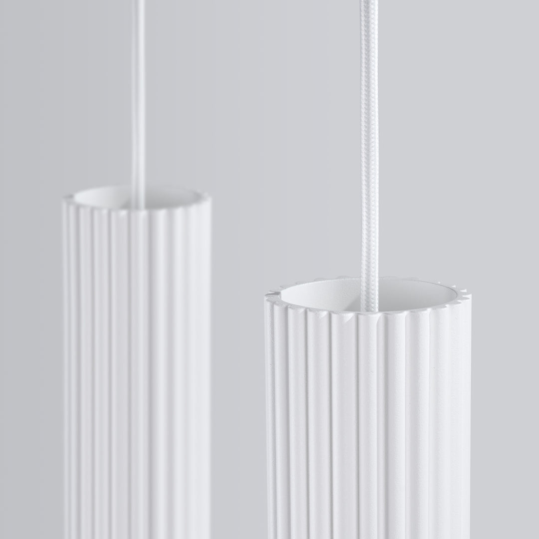 Lampa suspendata KARBON 2 alb