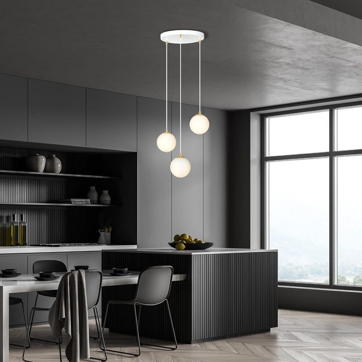 Lustra suspendata ROYAL 3 alba