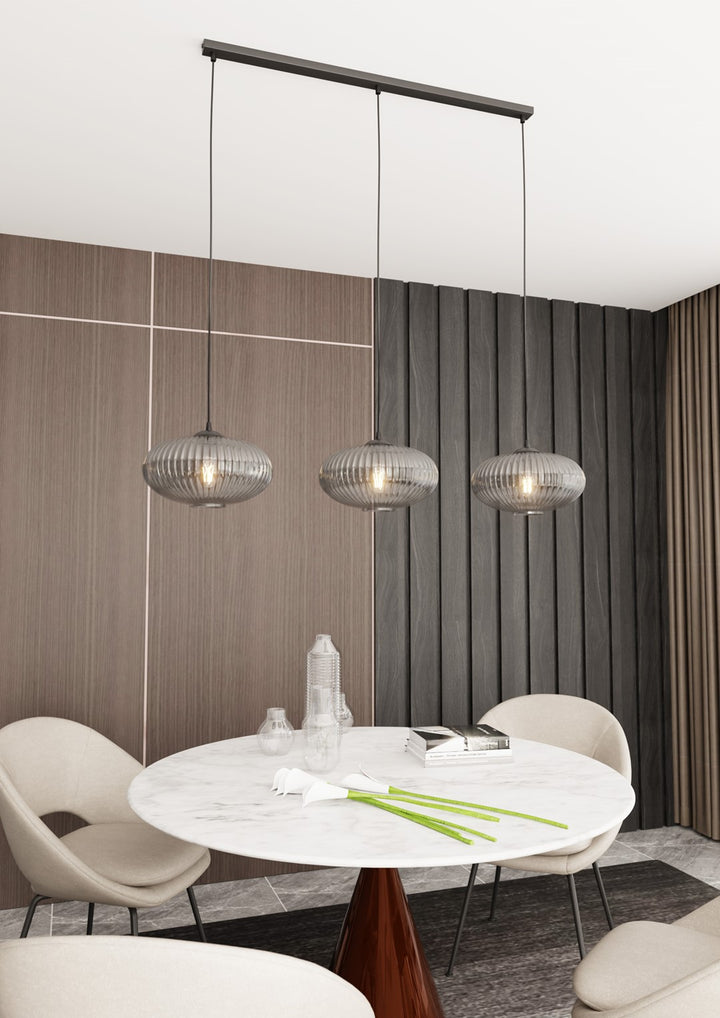 Lustra suspendata cu 3 pendule COCO 3 neagra cu abajur grafit