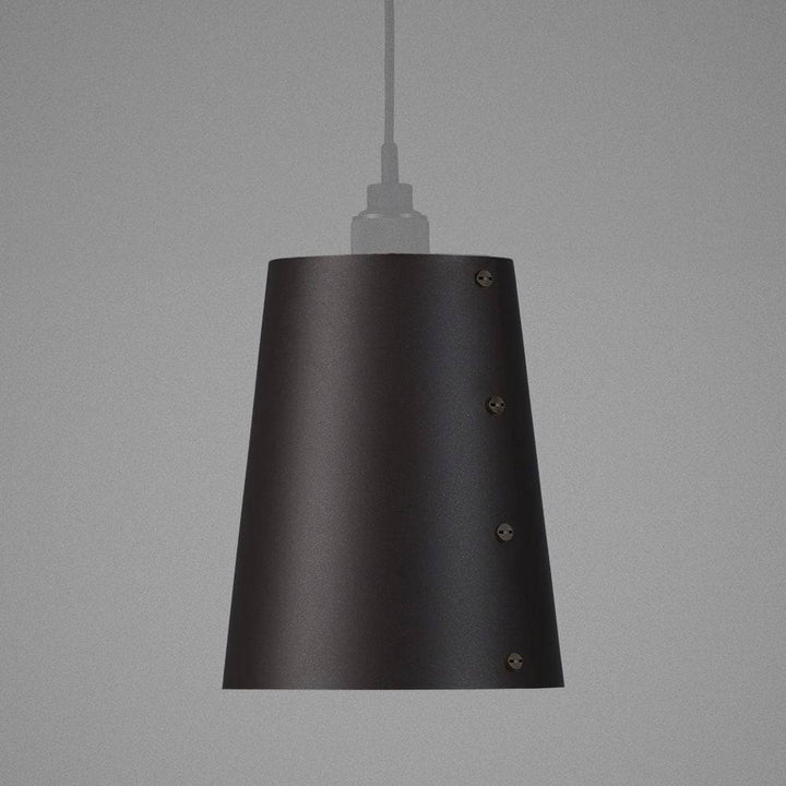 Abajur Hooked Graphite Large Buster + Punch